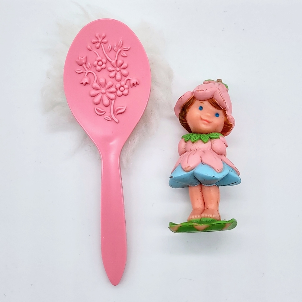 Vintage 1982 Avon Little Blossom Figurine With Talc Powder Puff